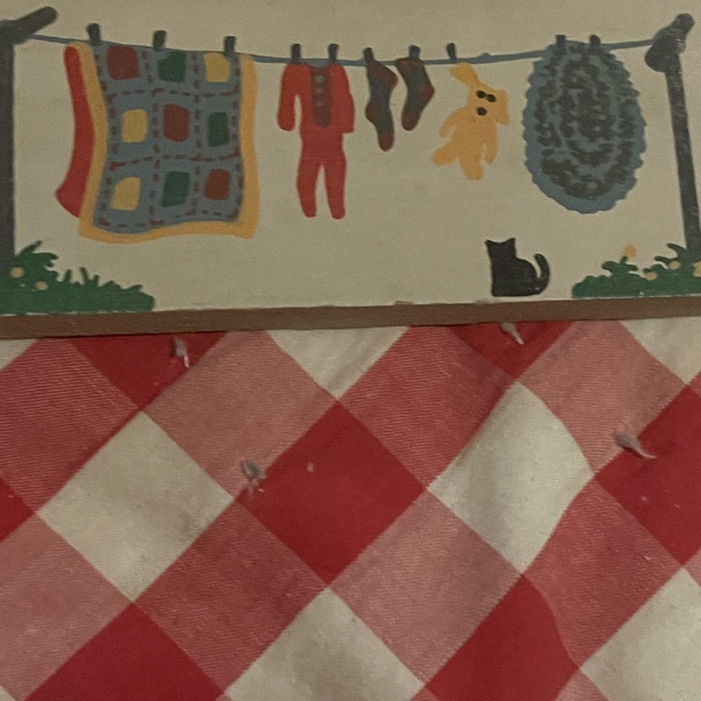 Cat's Meow Shelf Sitter Clothesline - Picture 3 of 5